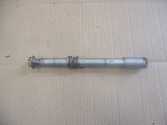 Axe de roue avant pour Honda 750 VFR - RC24