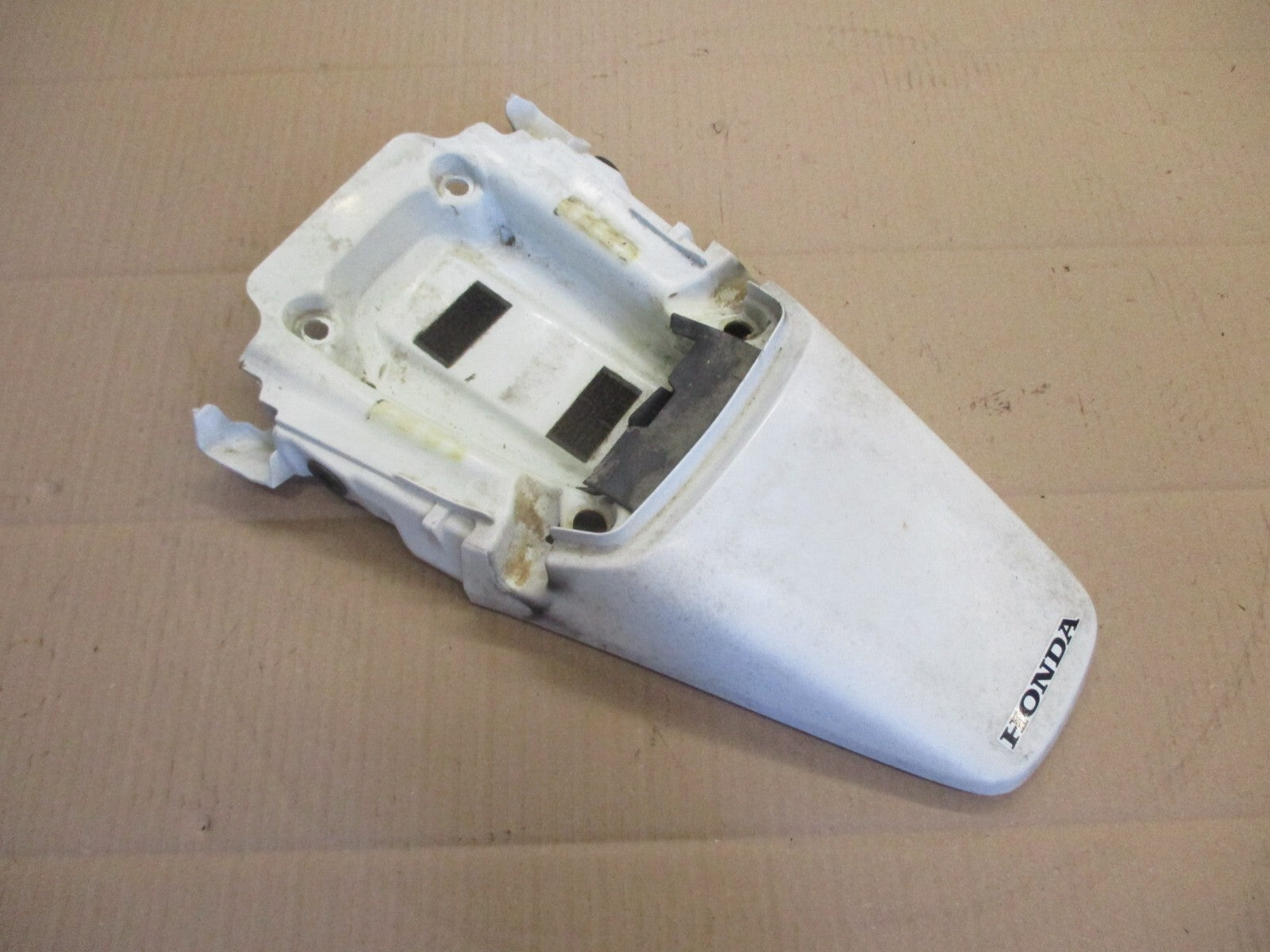Garde boue arrière pour Honda 125 XR - JD19A - JD1911