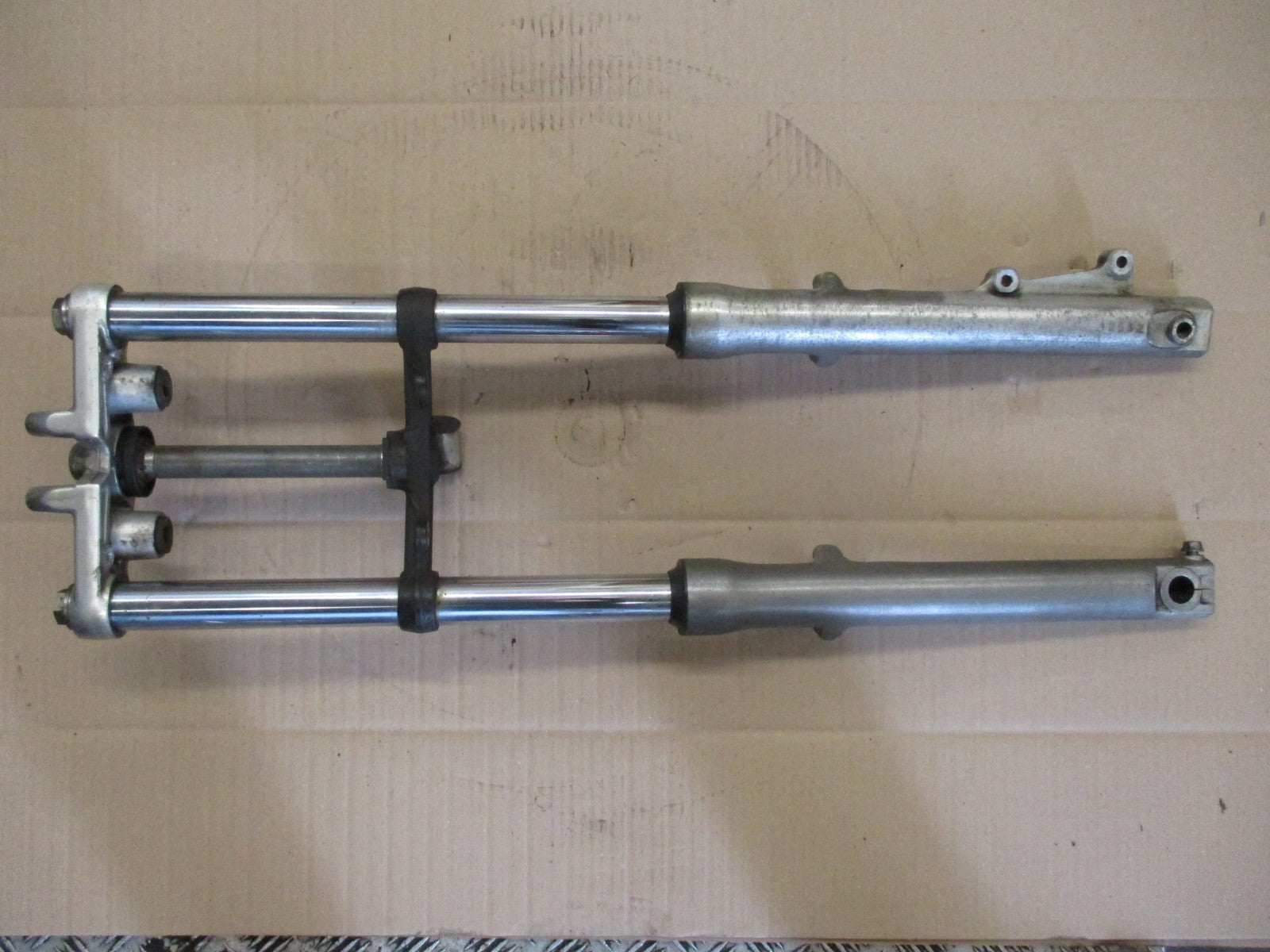 Fourche pour Honda 125 Rebel - JC24A - JC26A