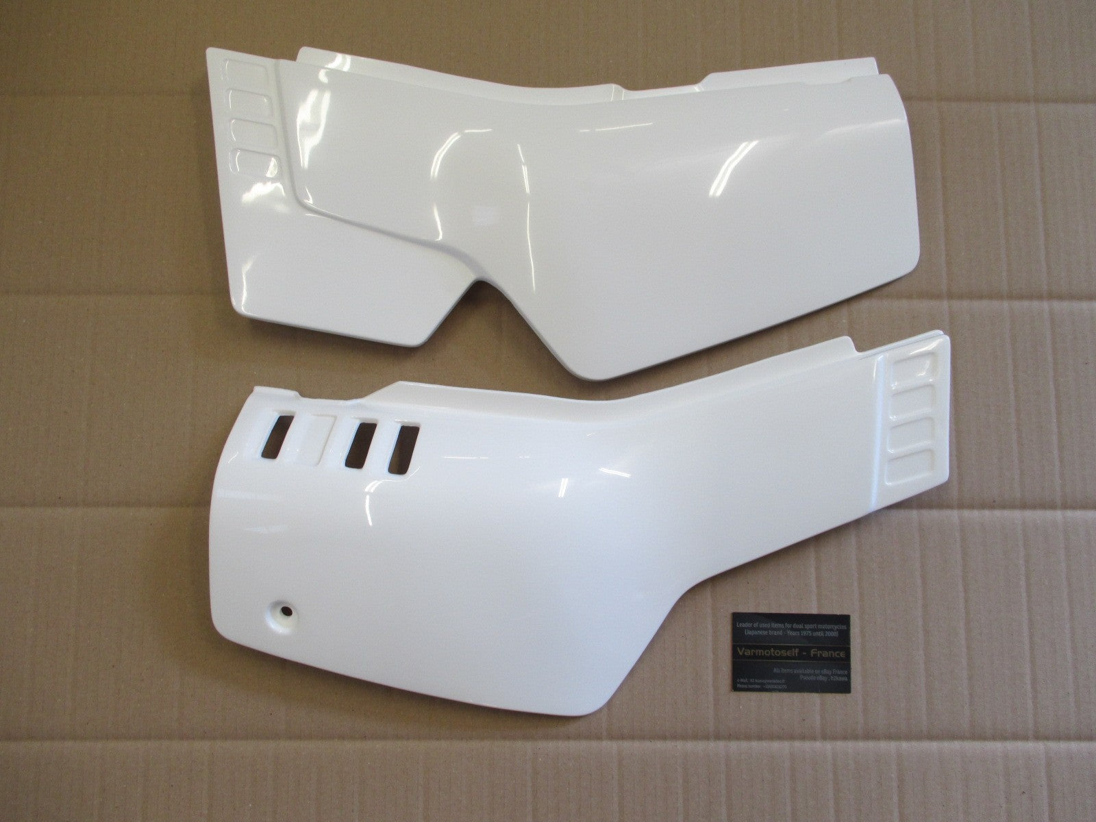 Cache latéral droit et gauche NEUFS pour Yamaha 600 XT - 43F
