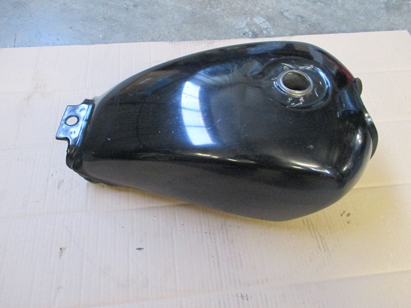 Réservoir d'essence pour Honda 125 CM - JC05