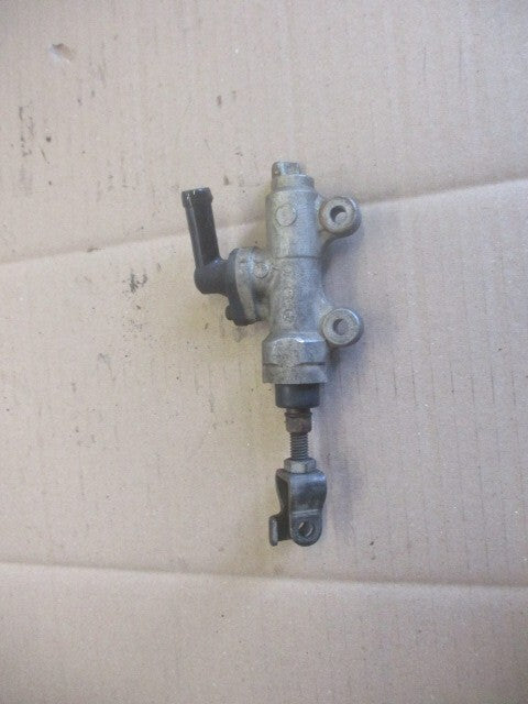 Maitre cylindre de frein arrière pour Honda 650 NX Dominator - RD02 - RD08A