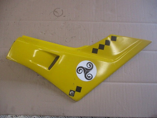 Cache latéral droit pour Honda 750 VFR - RC24