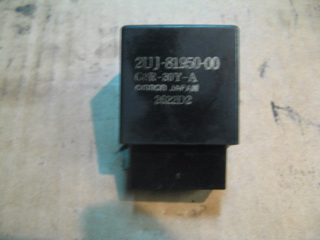 Relais 2UJ-81950-00 pour Yamaha 850 TDM - 3VD