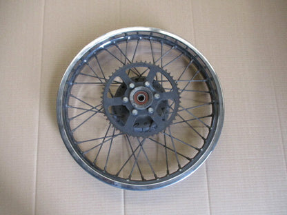 Jante arrière pour Suzuki 125 DR - SF44A