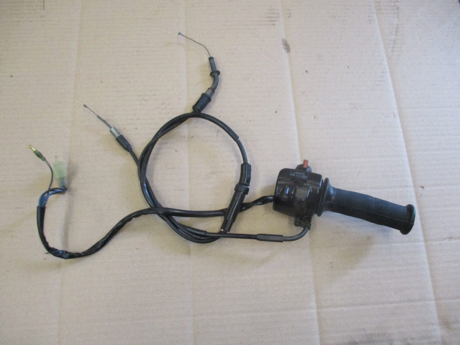 Poignée d'accélérateur + cocotte + cables pour Yamaha 125 TZR - 2RL