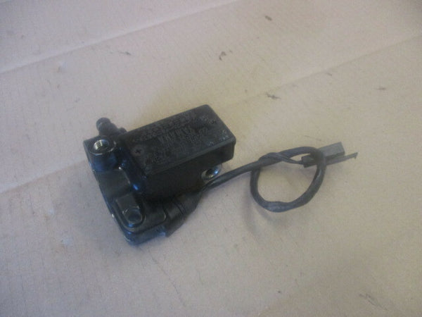 Maitre cylindre de frein avant pour Yamaha 125 SR - 10F