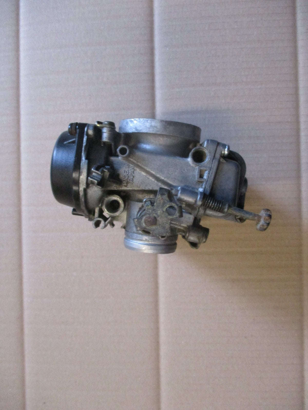 Carburateur pour Suzuki 800 DR - SR42A - SR43A