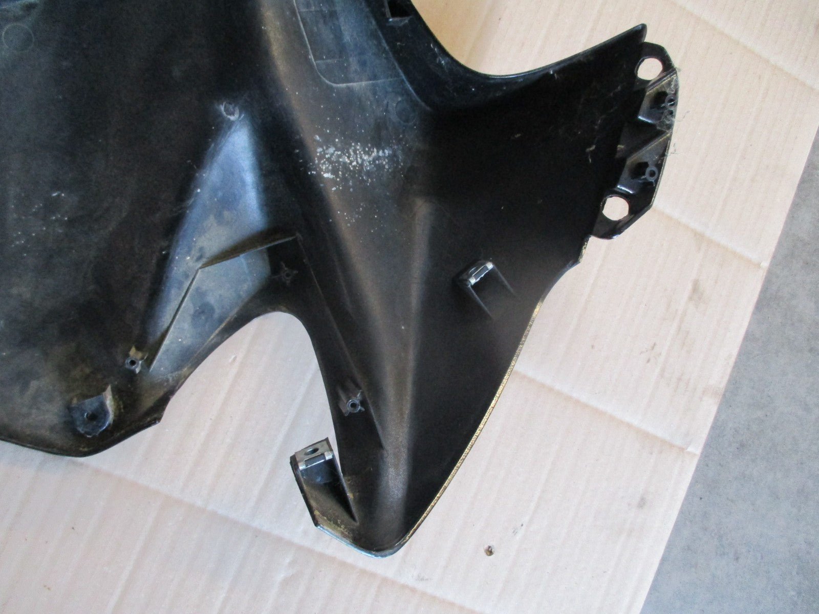 Flanc de carénage gauche pour Honda 125 XLV Varadéro - JC32