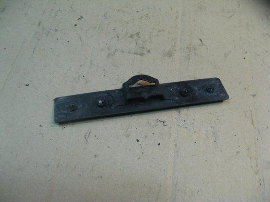 Réglette de fermeture trappe essence pour Honda 125 NX Transcity - JD12