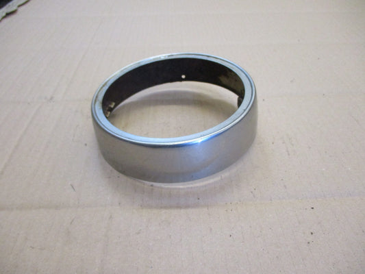 Cerclage de phare pour Yamaha 125 AT1 - AT2