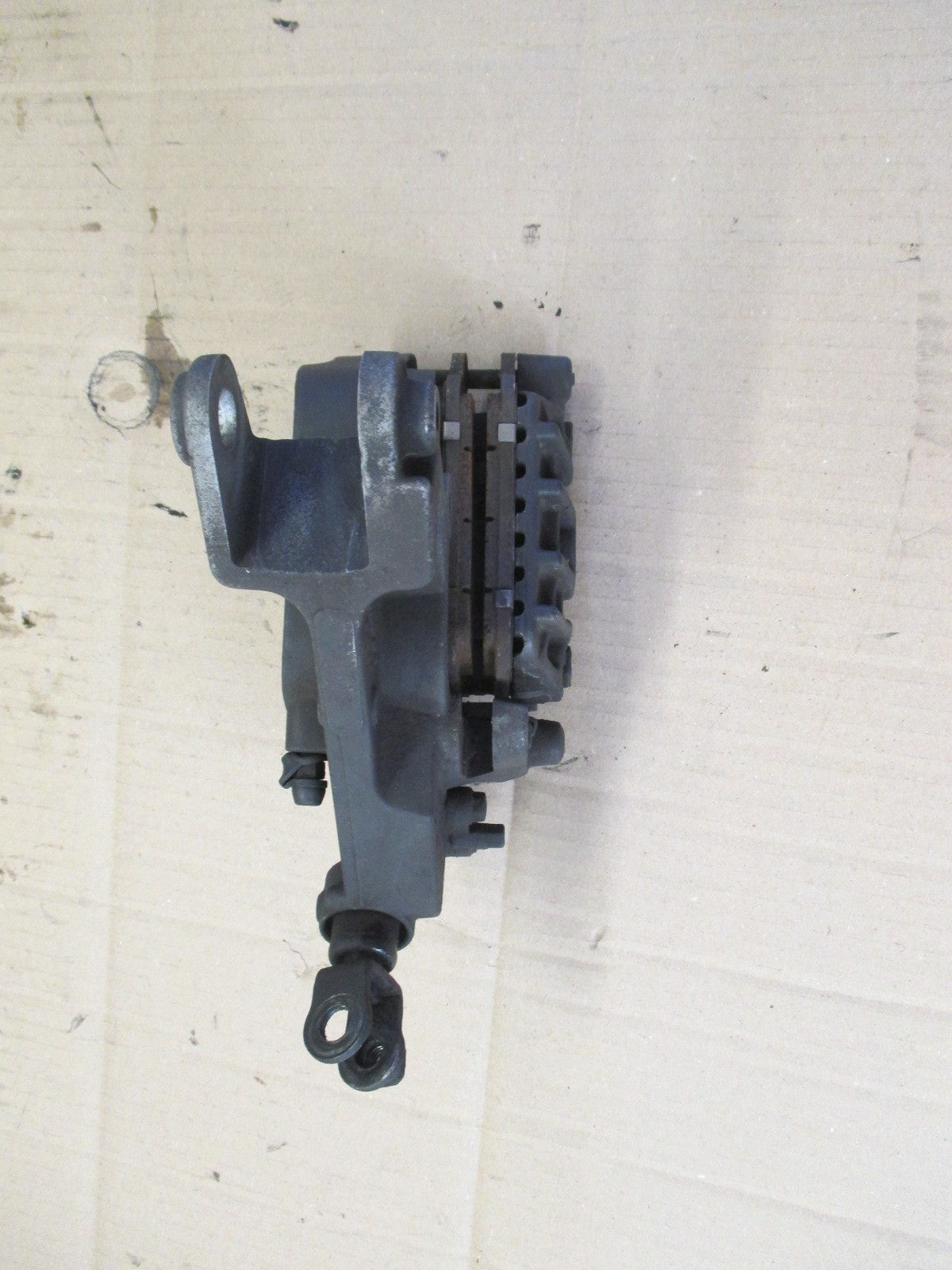 Etrier de frein avant gauche pour Honda 1000 XLV Varadéro - SD02 - 2003/2010