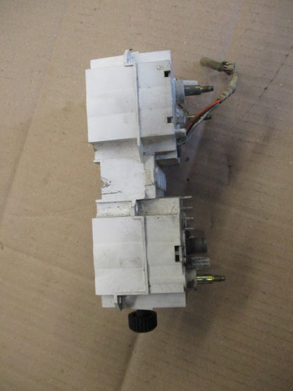 Bloc compteur compte tours 37513 kms pour Suzuki 750 DR - 800 DR - SR41A - SR42A