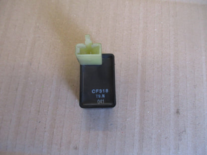 Relais pompe essence CF318 pour Honda 1000 XLV Varadéro - SD01 - 1999/2002