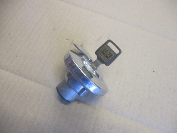 Bouchon essence à clé pour Honda 450 C Rebel CMX - 450CMX  - 1986