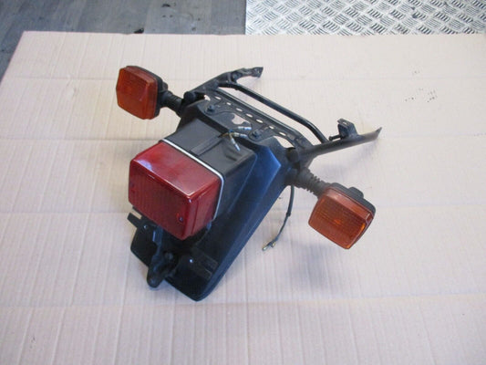 Bavette + feu arrière + clignotants + support pour Yamaha 125 TW - DE01 - DE054