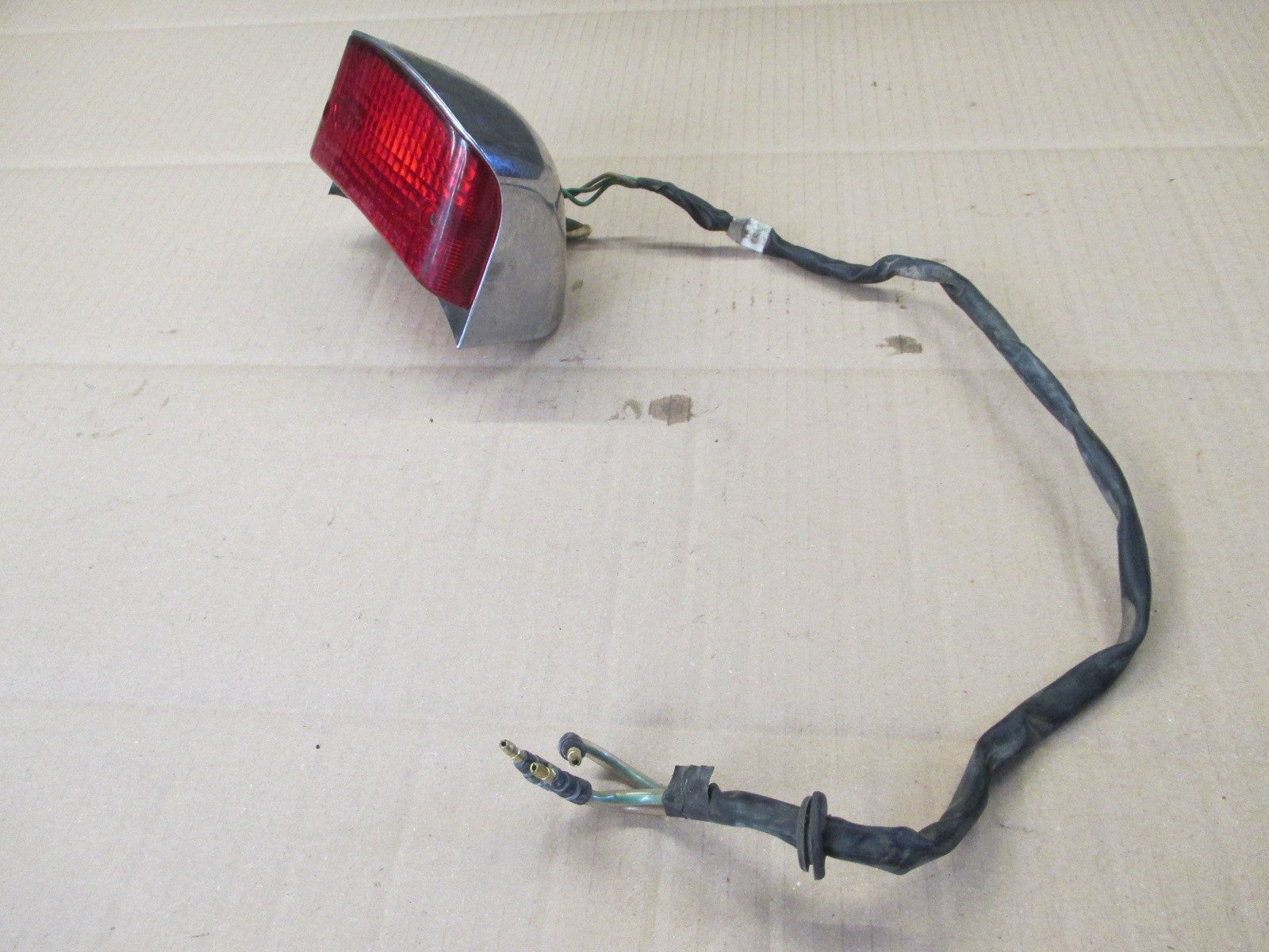 Feu arrière pour Honda 125 Rebel - JC24A - JC26A