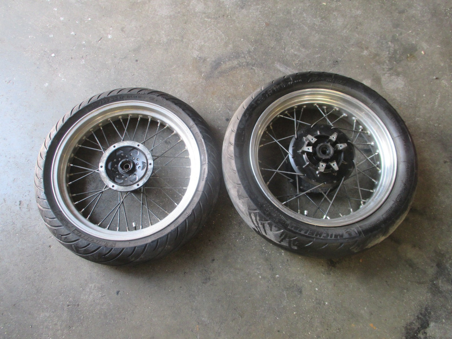 Roue avant et arrière avec jantes AKRONT pour Yamaha 600 XTE - 3TB - 4PT - DJ02