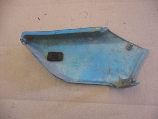 Cache latéral gauche pour Honda 125 CBT - CB125T - 125 Twin