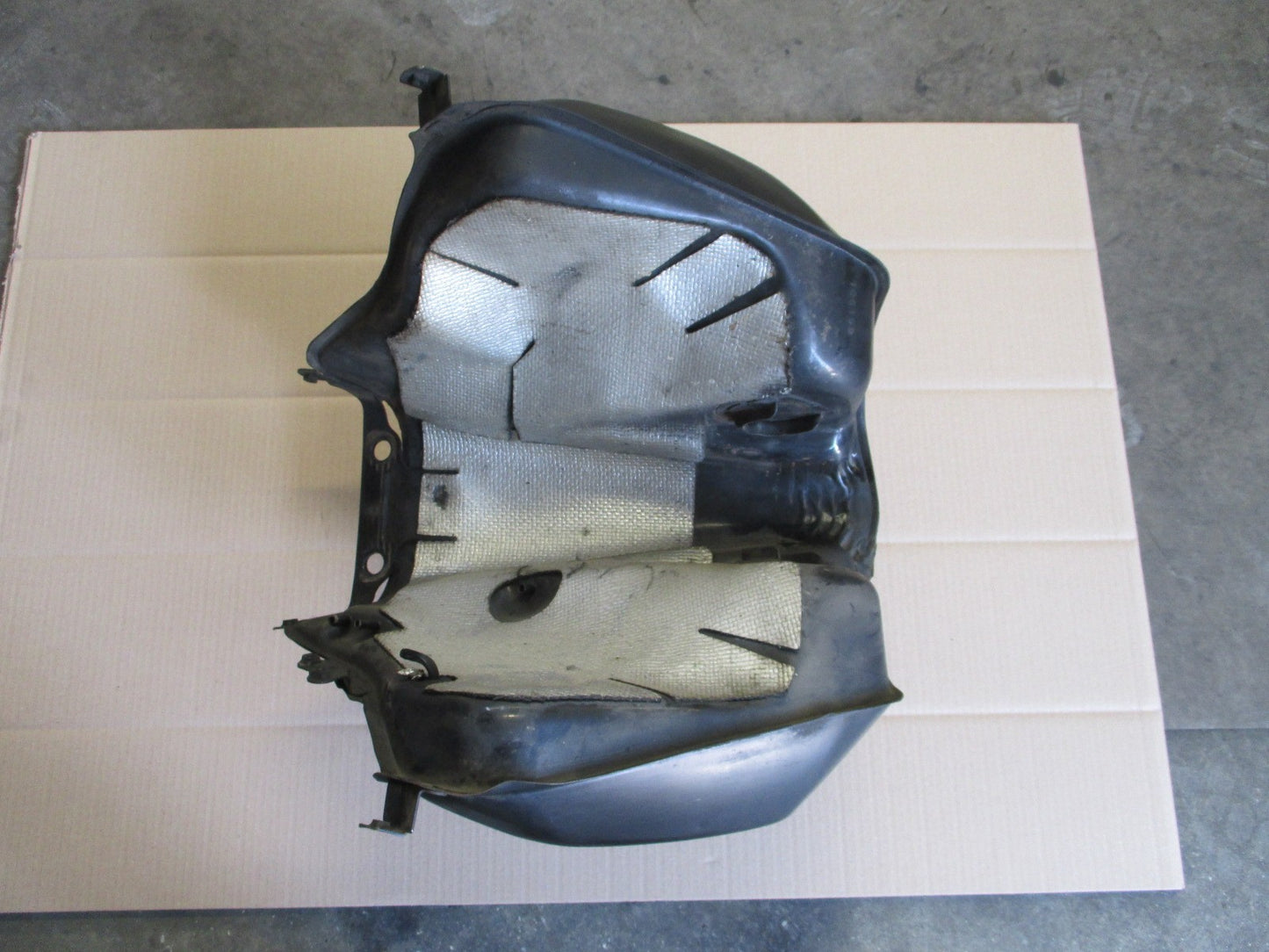 Réservoir essence pour Suzuki 800 DR - SR43A