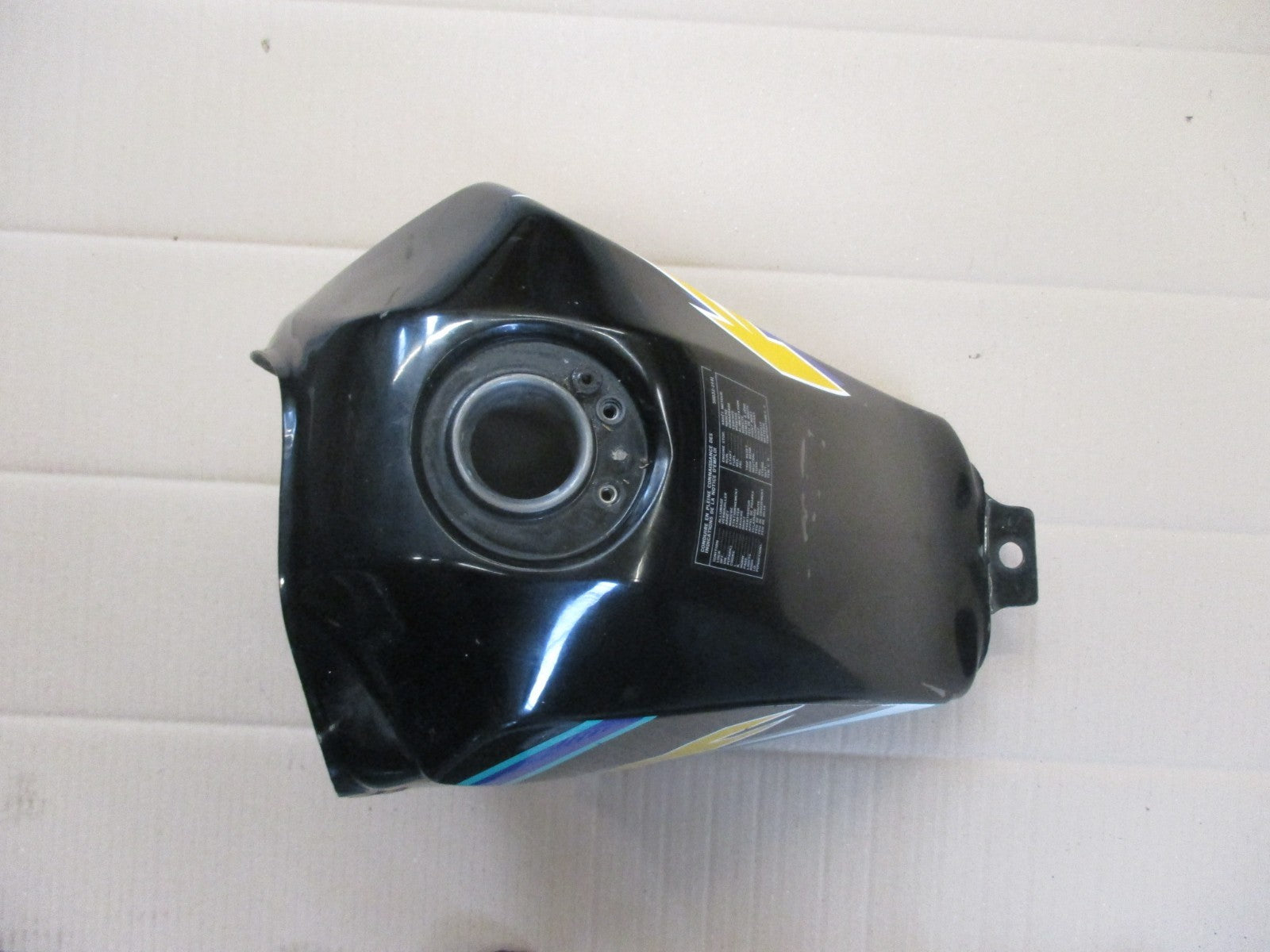 Réservoir pour Kawasaki 125 KMX - MX125B