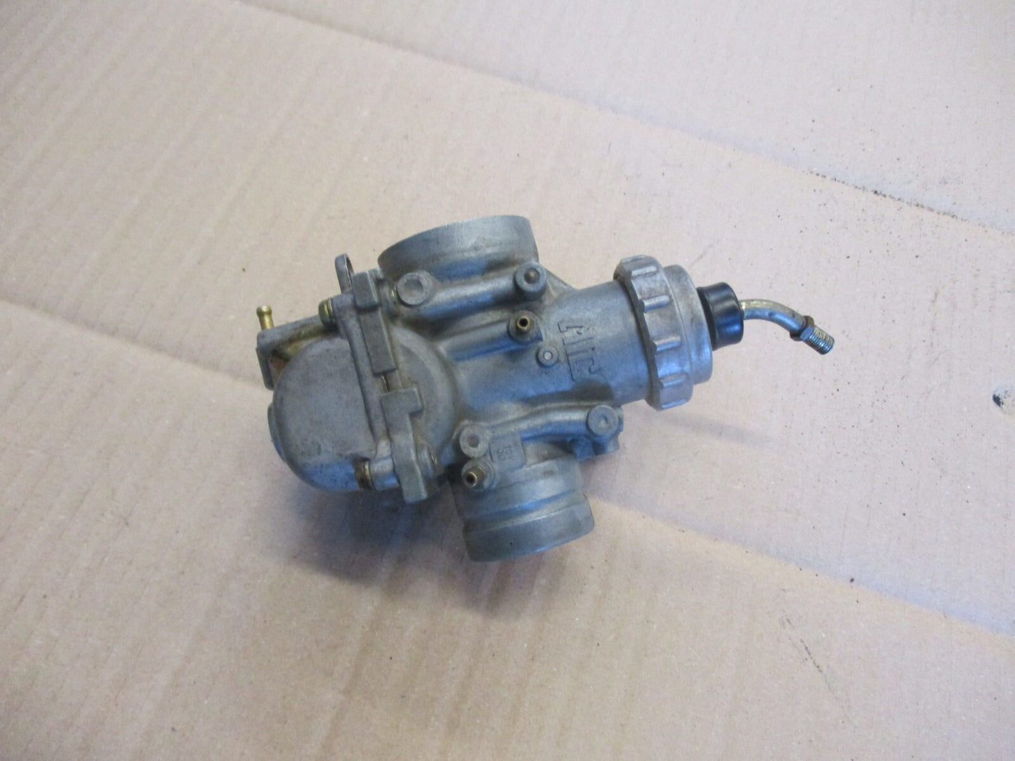 Carburateur pour Yamaha 125 DTLC - 10V