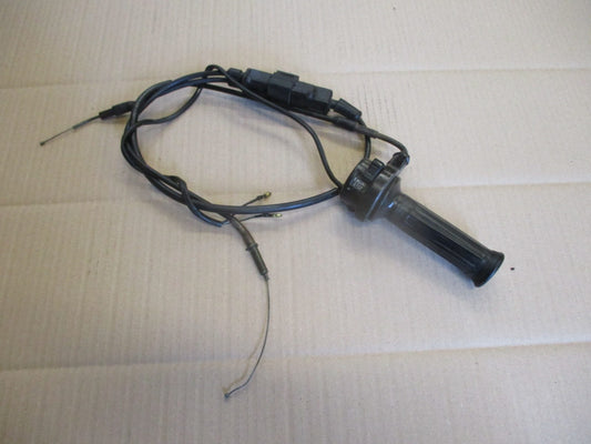 Poignée d'accélérateur + cables pour Yamaha 125 DTLC - 10V