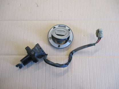 Nieman + bouchon essence pour Yamaha 900 TDM - RN081 - 2002 / 2005
