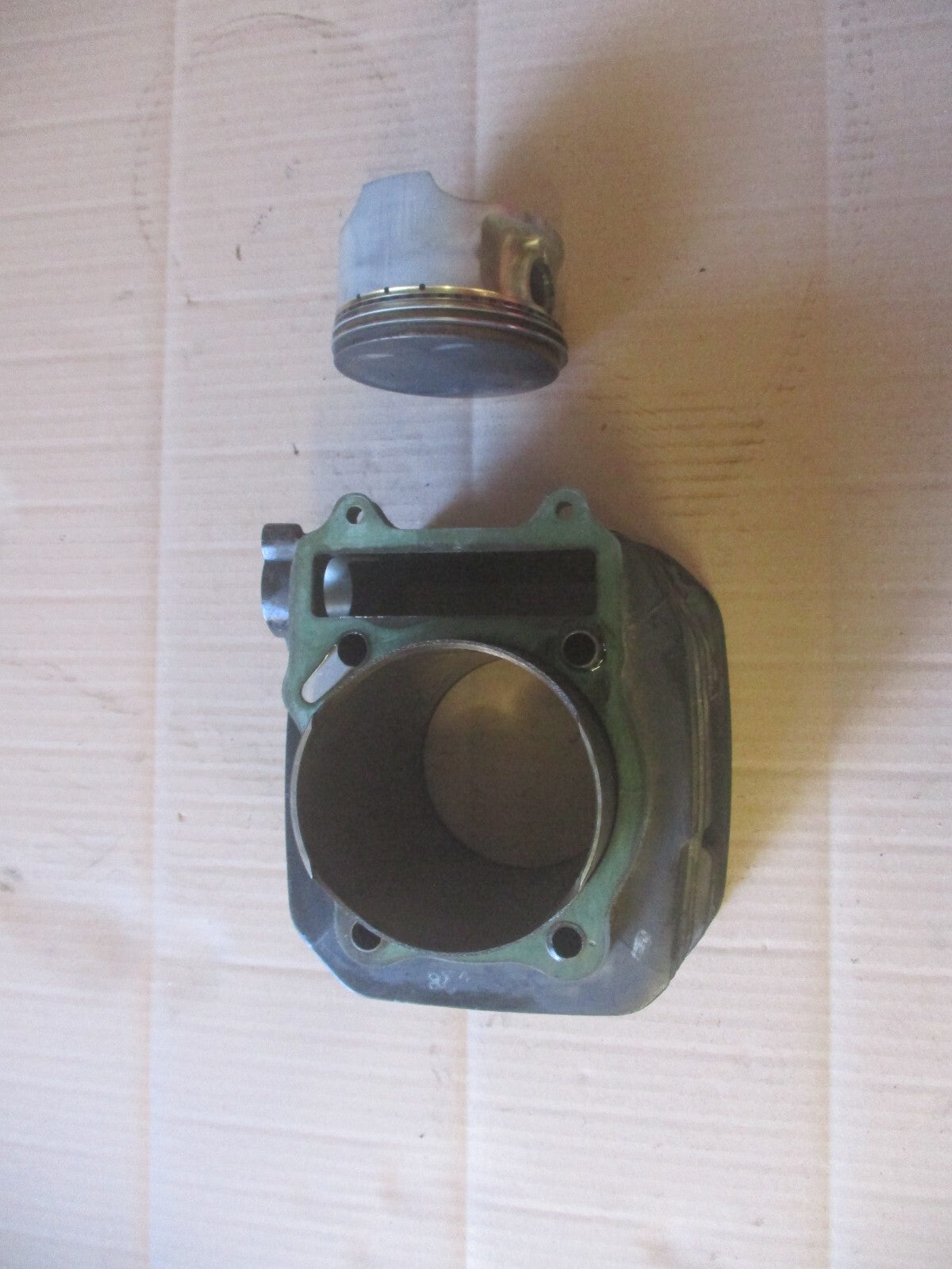 Cylindre / piston pour Suzuki 600 DR - SN41A
