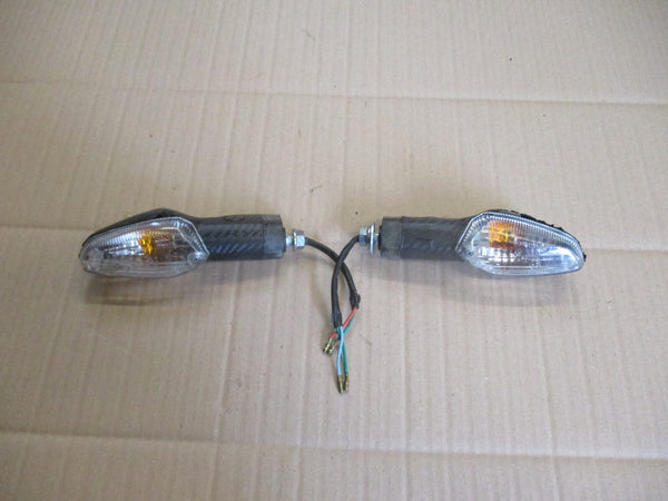 Clignotants avant pour Honda 125 CBR - JC50 - 2011 / 2018