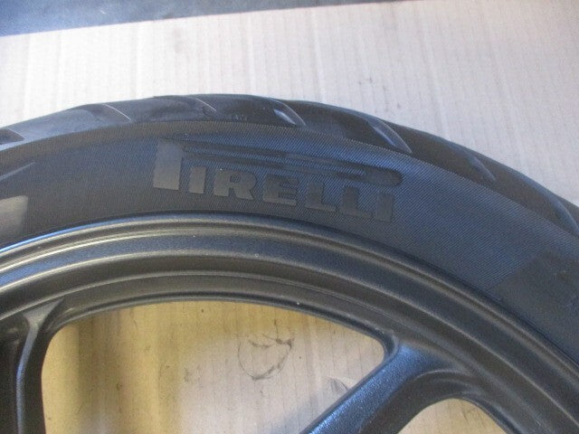 Roue arrière avec pneu peu roulé pour Honda 125 CBF - JC40A