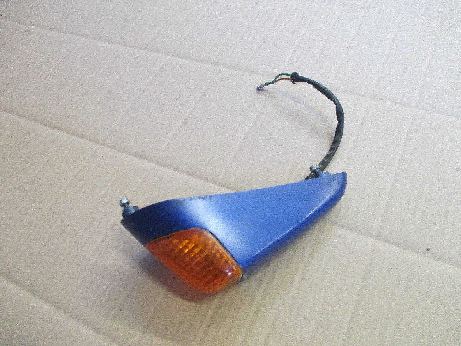 Clignotant avant gauche pour Honda 750 VFR - RC24