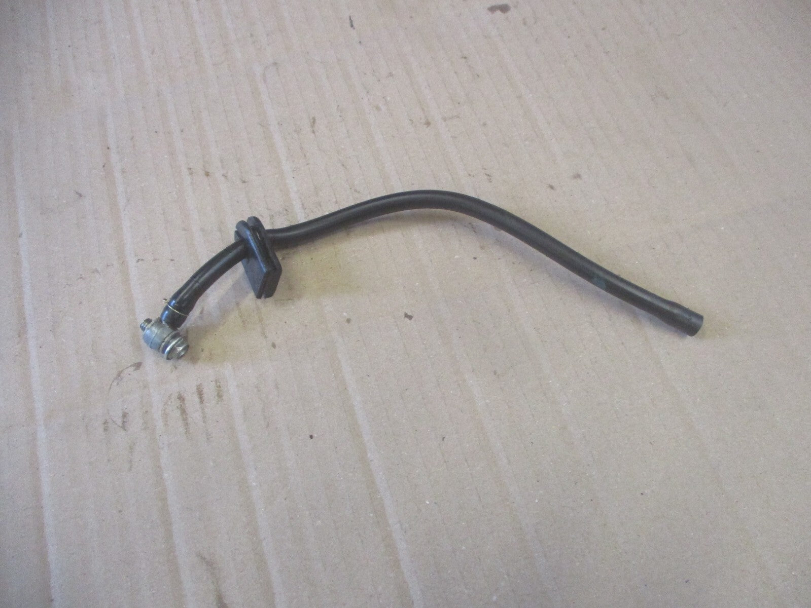 Tuyauterie d'alimentation de pompe à huile + vis pour Suzuki 125 TS B - 1979