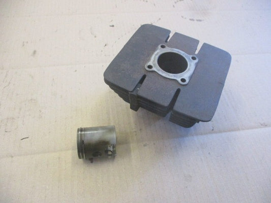Cylindre / piston pour Yamaha 50 DTR - 3HL