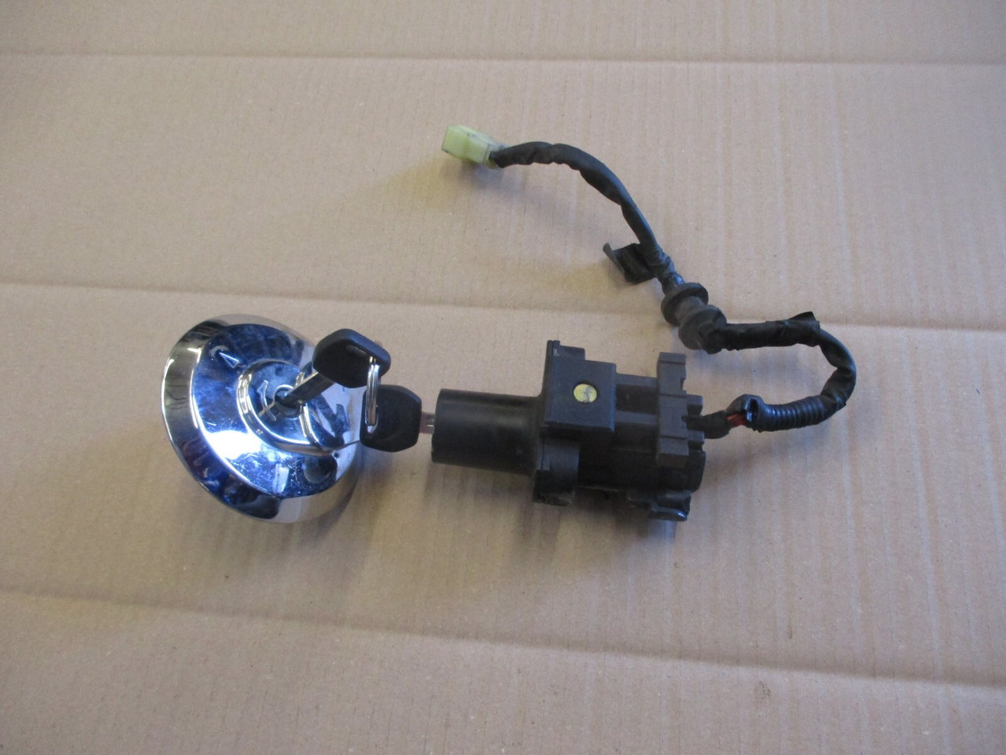 Nieman + bouchon essence pour Honda 125 XLV Varadéro - JC32