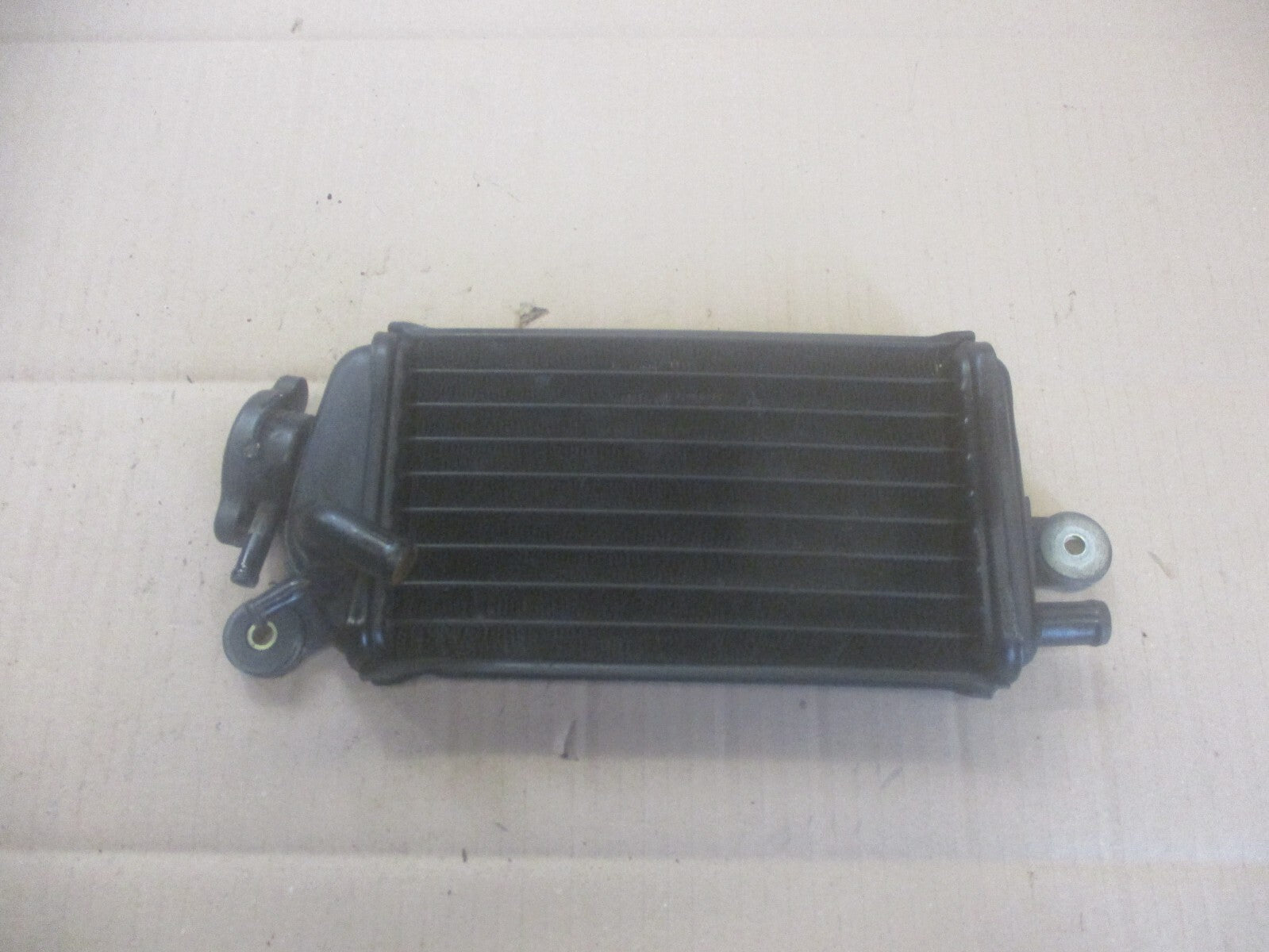 Radiateur d'eau droit pour Yamaha 200 DTR - 2YY