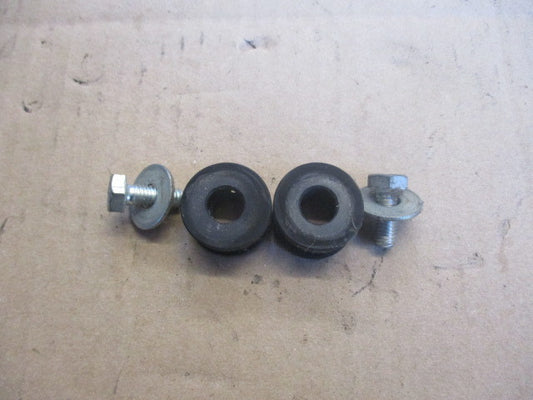 Fixations avant de réservoir essence pour Yamaha 125 TDR modèle 3XD