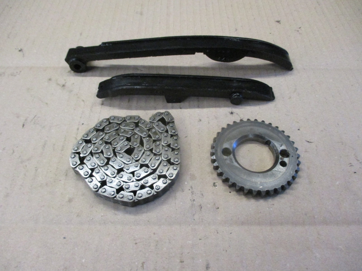 Distribution pour Suzuki 750 DR - 800 DR - SR41 - SR42A - SR43A