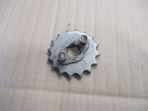 Pignon sortie de boite pour Honda 125 CBR - JC50 - 2011 / 2018