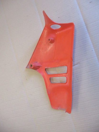 Ouie de réservoir gauche pour Honda 125 MTX - JD05 - JD07