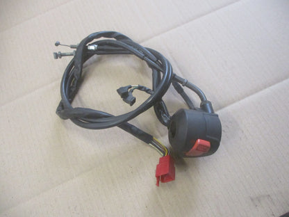 Cocotte droite + cables d'accélérateur Honda 750 VFR - RC24 - 88/89