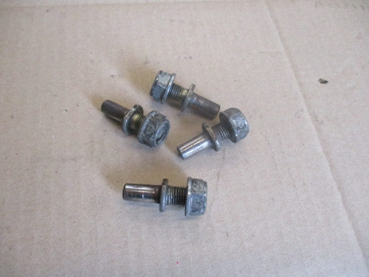 Axes de fixation couronne arrière pour Honda 125 MTX - JD05 - JD07