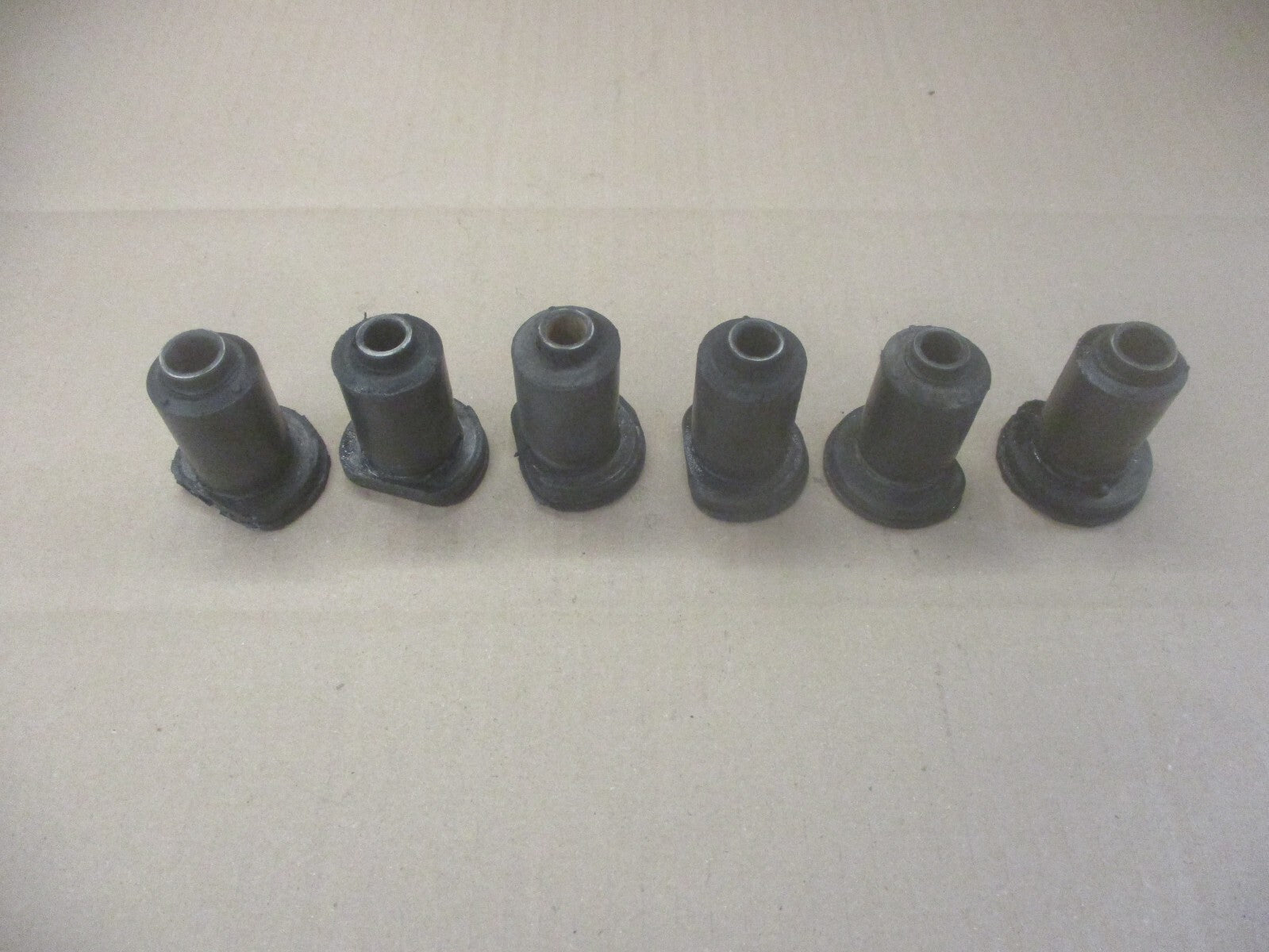 Silent bloc moteur pour Yamaha 1200 V-MAX - VMAX - 2EN