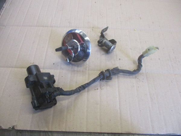 Nieman + bouchon + serrure de selle pour Honda 125 XLV Varadéro - JC32