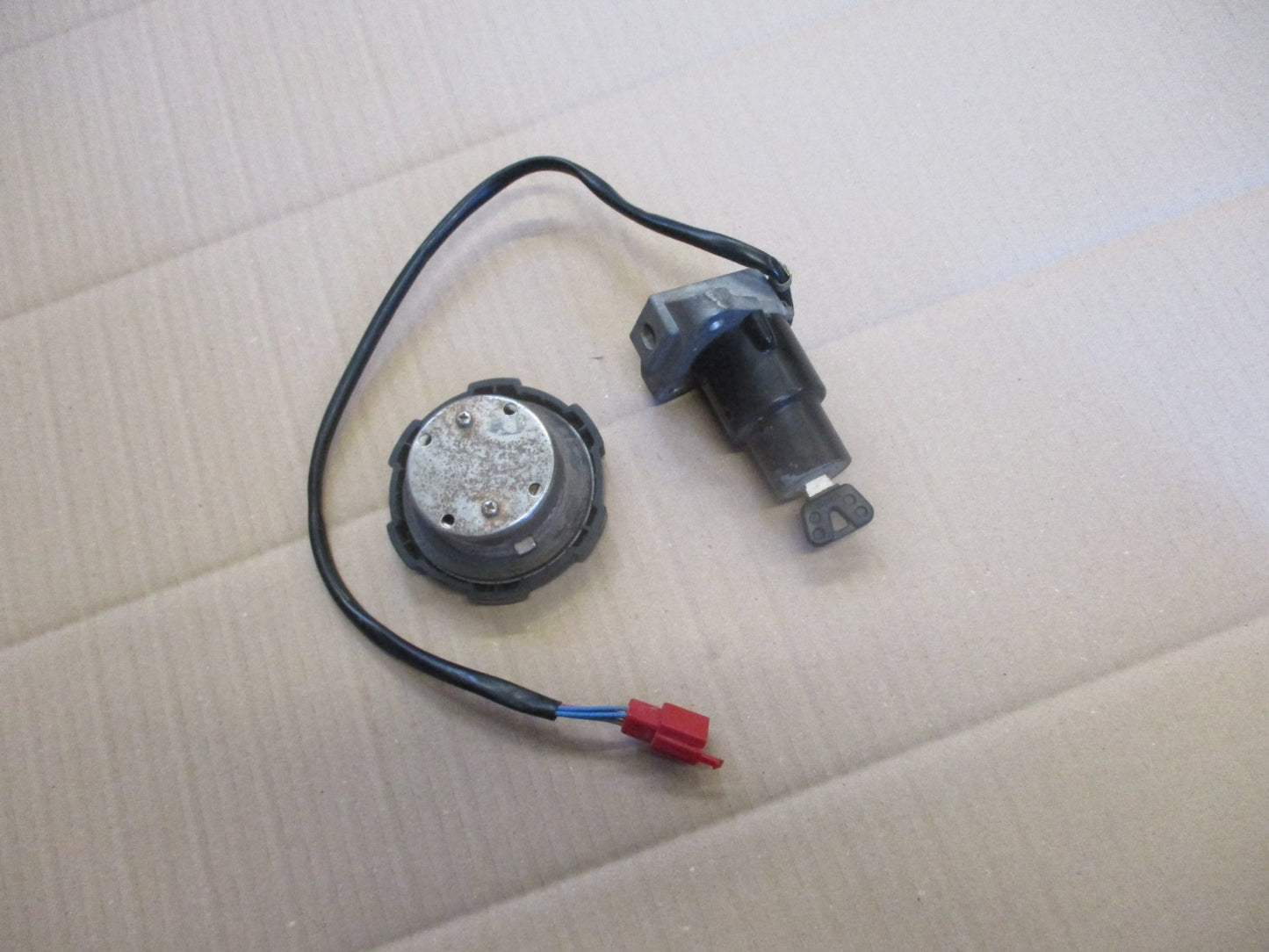 Nieman + bouchon essence pour Yamaha 125 TW - DE01 - DE054
