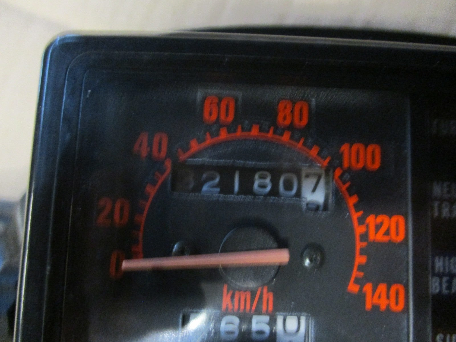 Bloc compteur compte tours - 32180 kms - pour Honda 125 NX Transcity - JD12