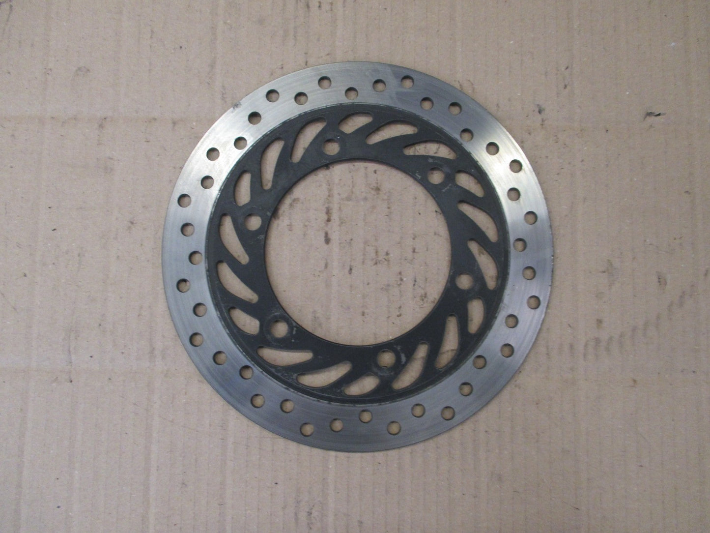Disque de frein avant pour Honda 125 CBF - JC74