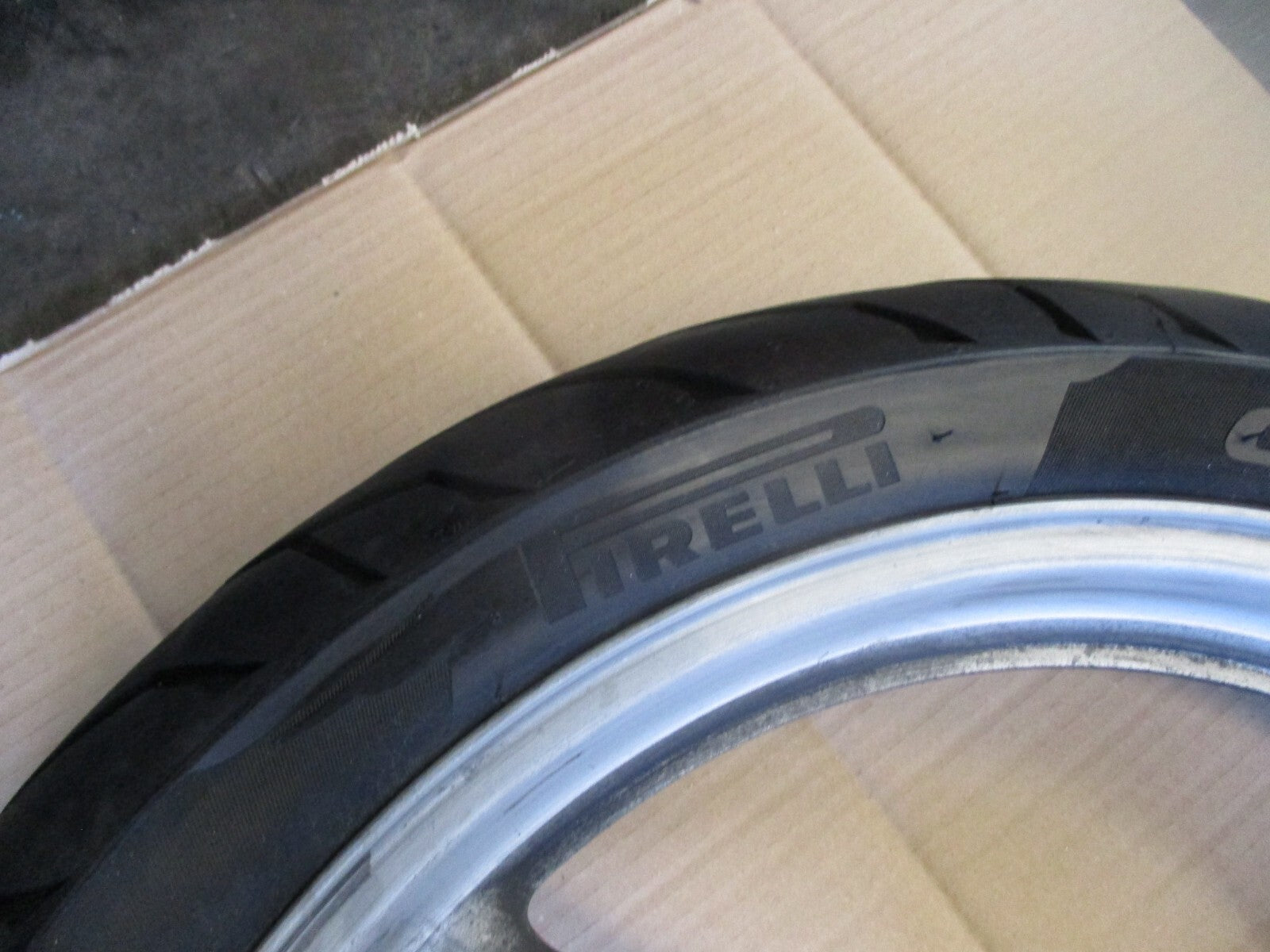 Roue avant pour Honda 1000 XLV Varadéro - SD01 - 1999/2002