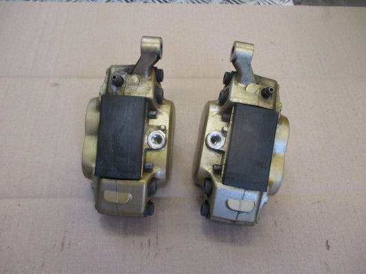 Etriers de frein avant pour Yamaha 750 FZR - 2LM