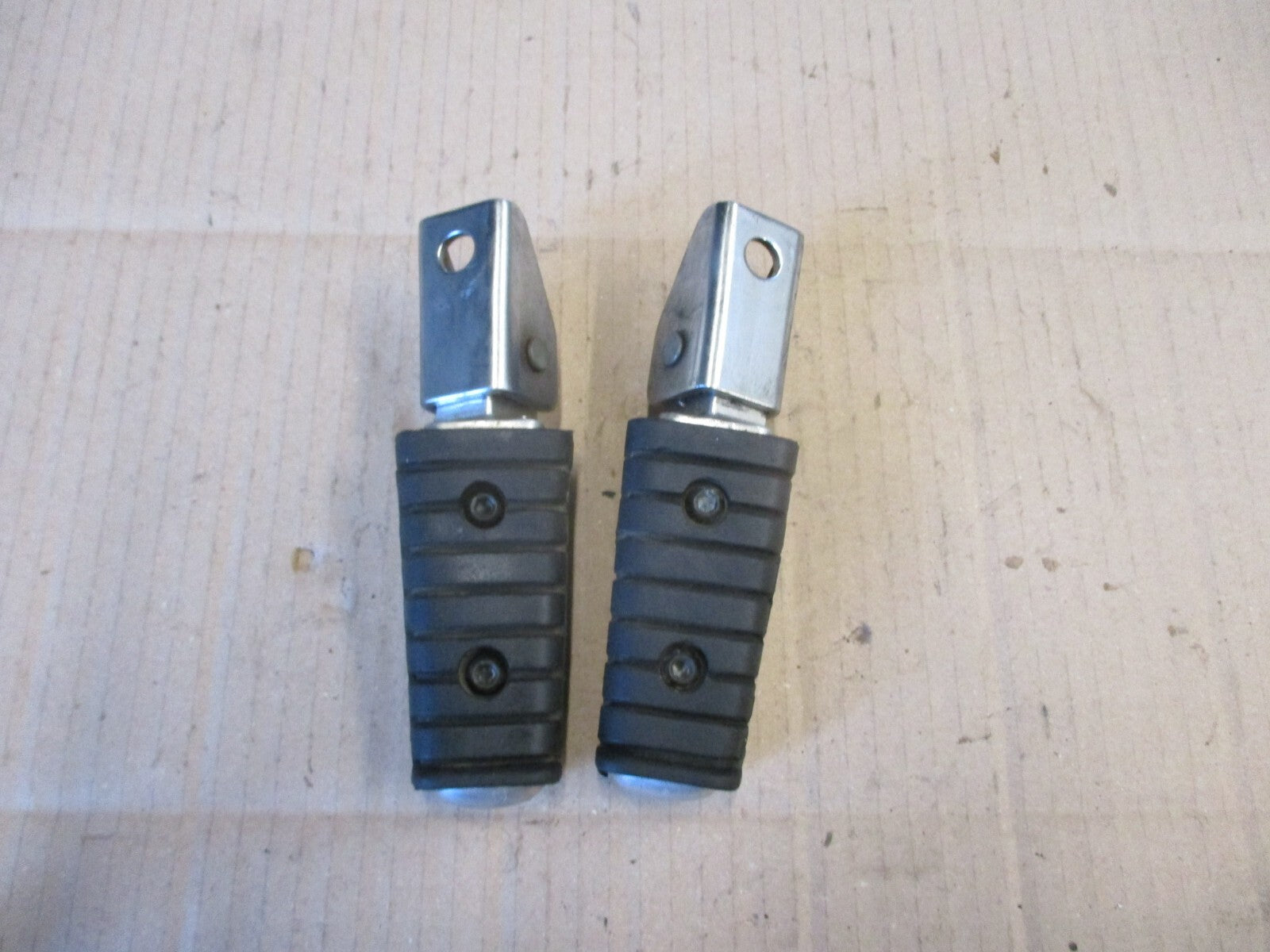 Cales pieds arrière pour Yamaha 535 XV Virago - 2YL